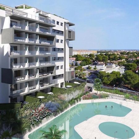 Rio Nacimiento Apartment Campoamor Bagian luar foto