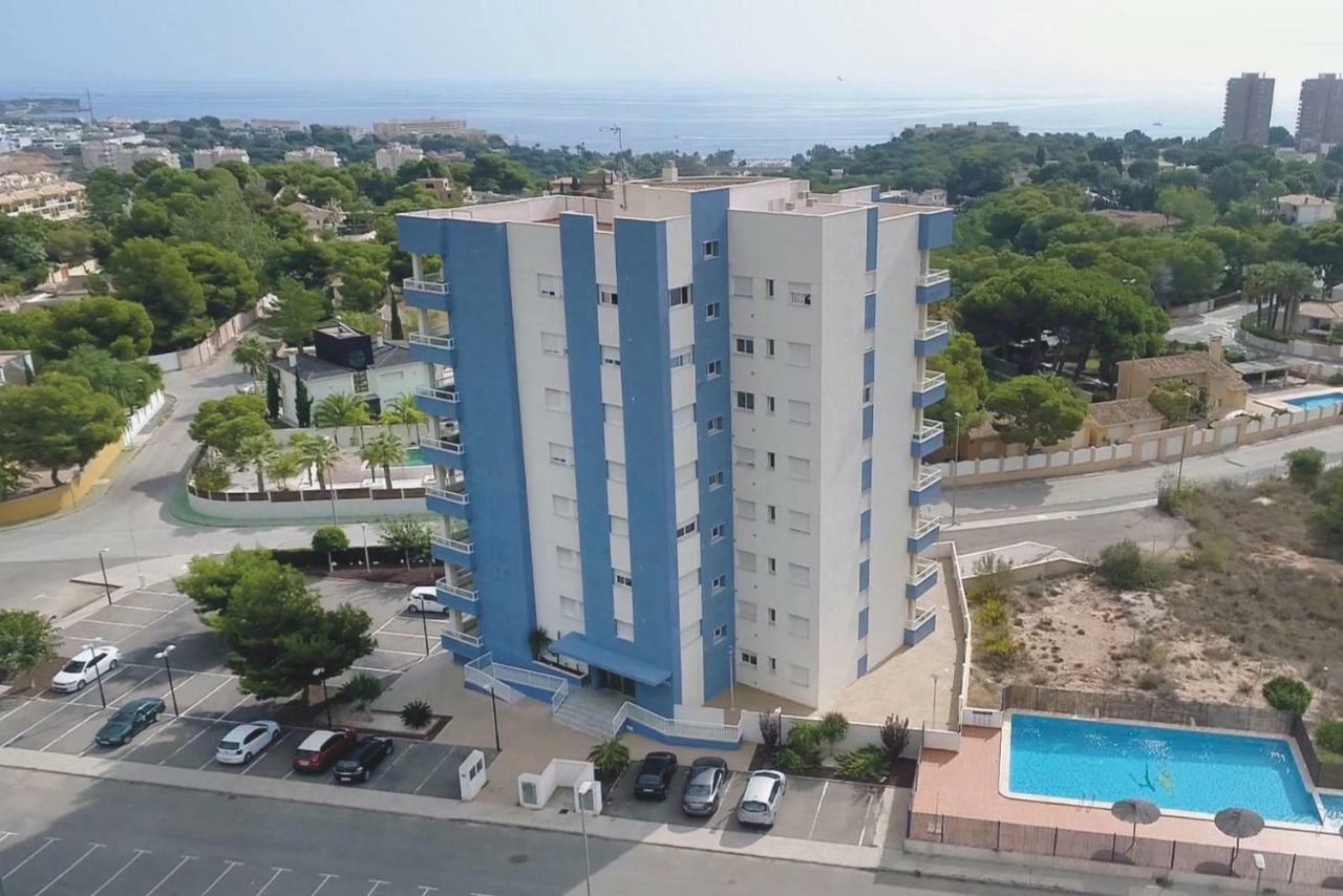 Rio Nacimiento Apartment Campoamor Bagian luar foto
